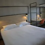 Ibis Ferrand A71 A75 La Meridienne Szálloda