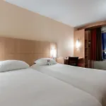 Hotel Ibis Ferrand A71 A75 La Meridienne 3*