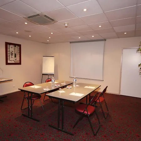 Ibis Ferrand Sud Herbet קלרמונט-פרנד