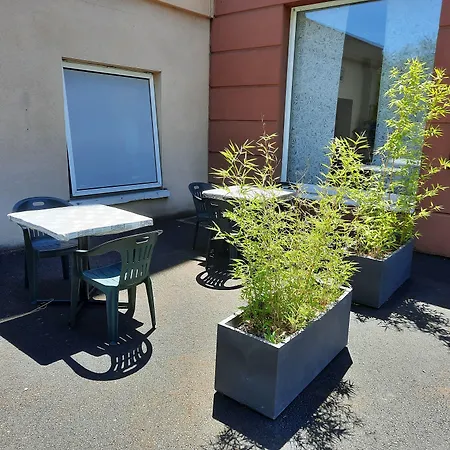 Hotel Ibis Ferrand A71 A75 La Méridienne