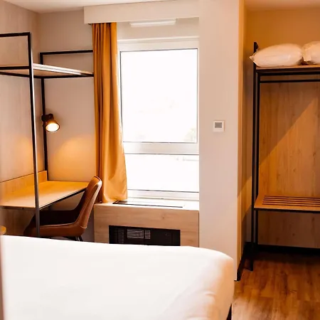 Hotell Ibis Ferrand A71 A75 La Meridienne 3*