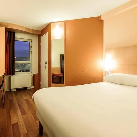 מלון Ibis Ferrand Sud Herbet