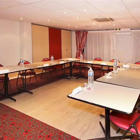 Ibis Ferrand Sud Herbet 3* קלרמונט-פרנד