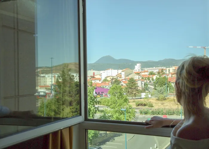 Ibis Ferrand A71 A75 La Meridienne 3*